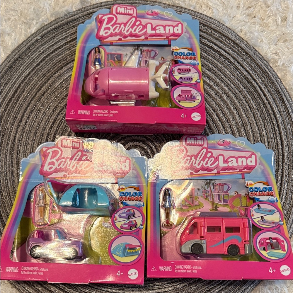 2/$25 Mini BarbieLand set of 3 🆕